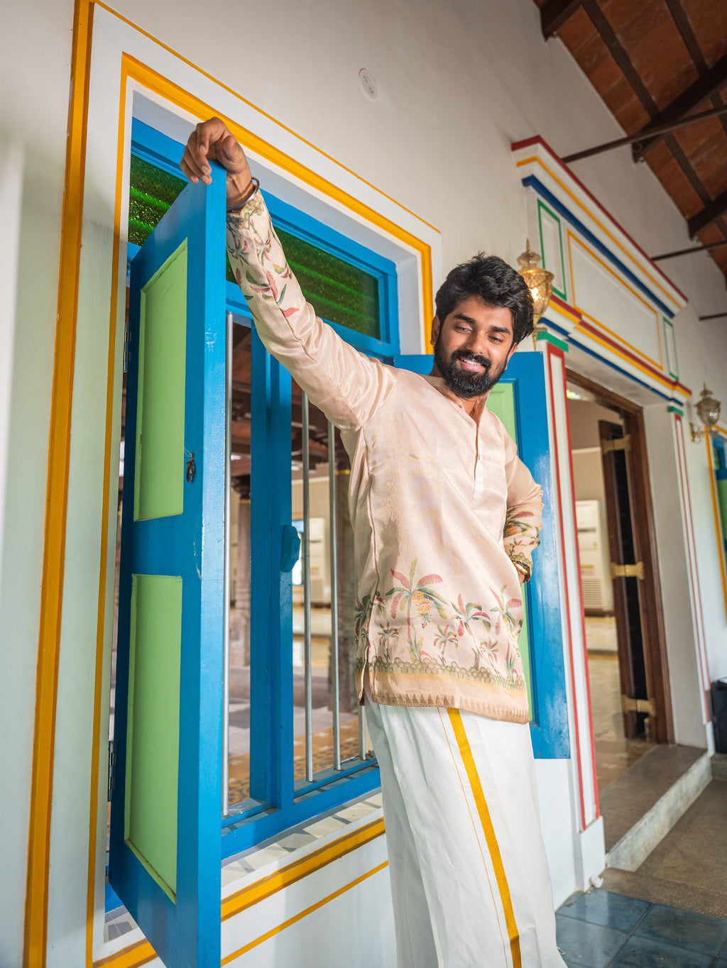 ATHARV - Off White Palm Motif Kurta